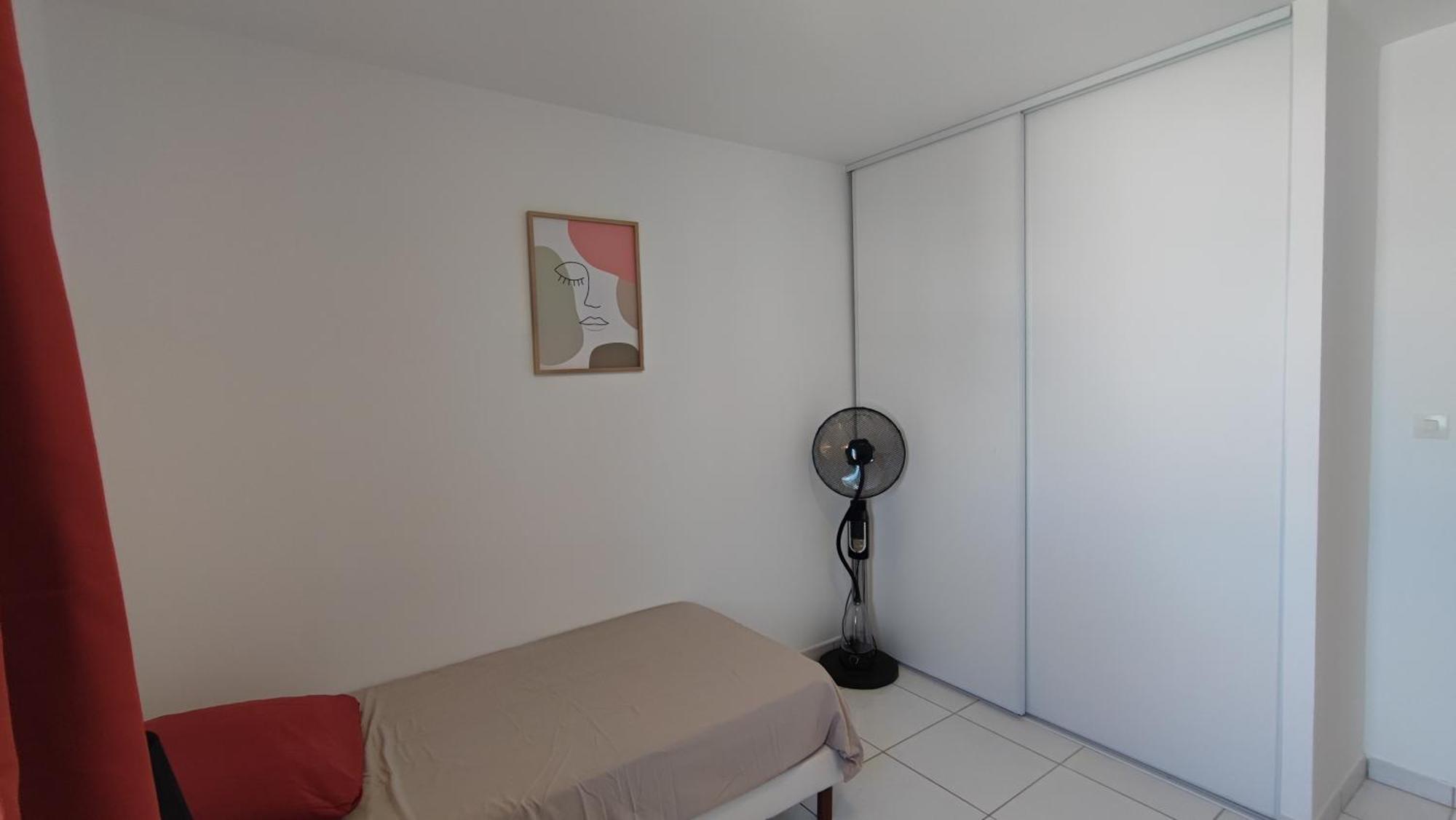 Appartement Cosy Uchaud ภายนอก รูปภาพ